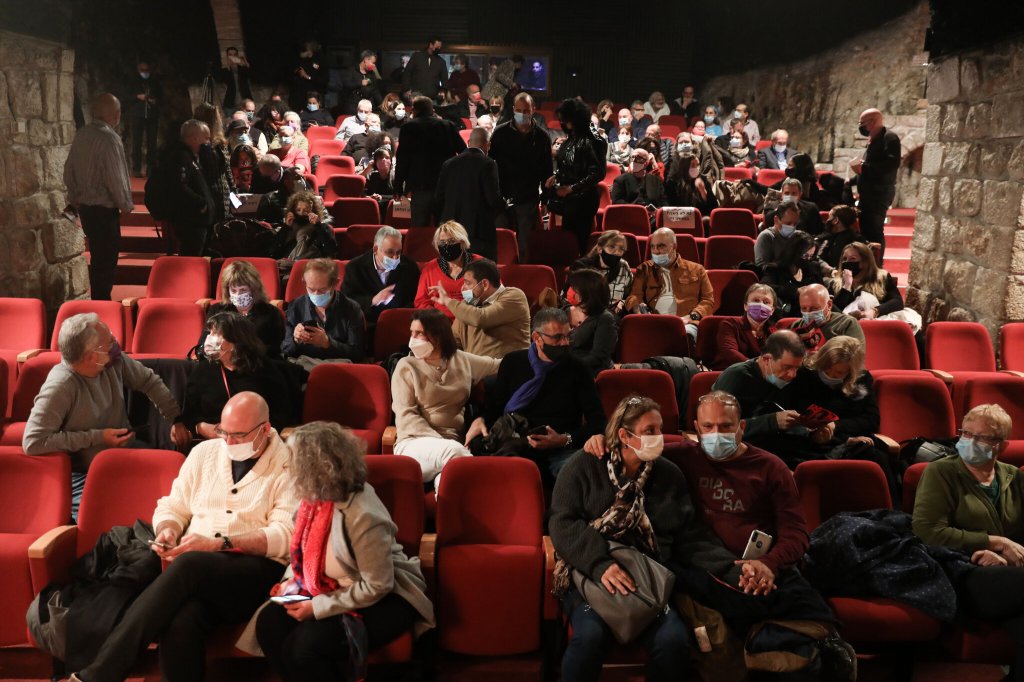 Vaccine Passports and&nbsp;Theatre